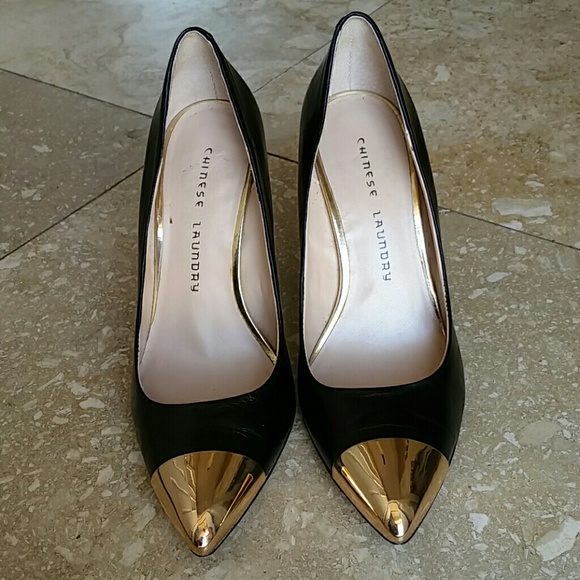 Chinese Laundry cap toe pumps - Picture 9 of 11